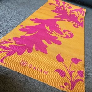 Gaiam Yoga Mat with Twine Carrying Strap